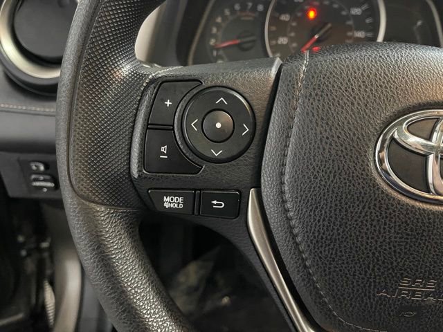 Used 2015 Toyota RAV4 XLE image 29