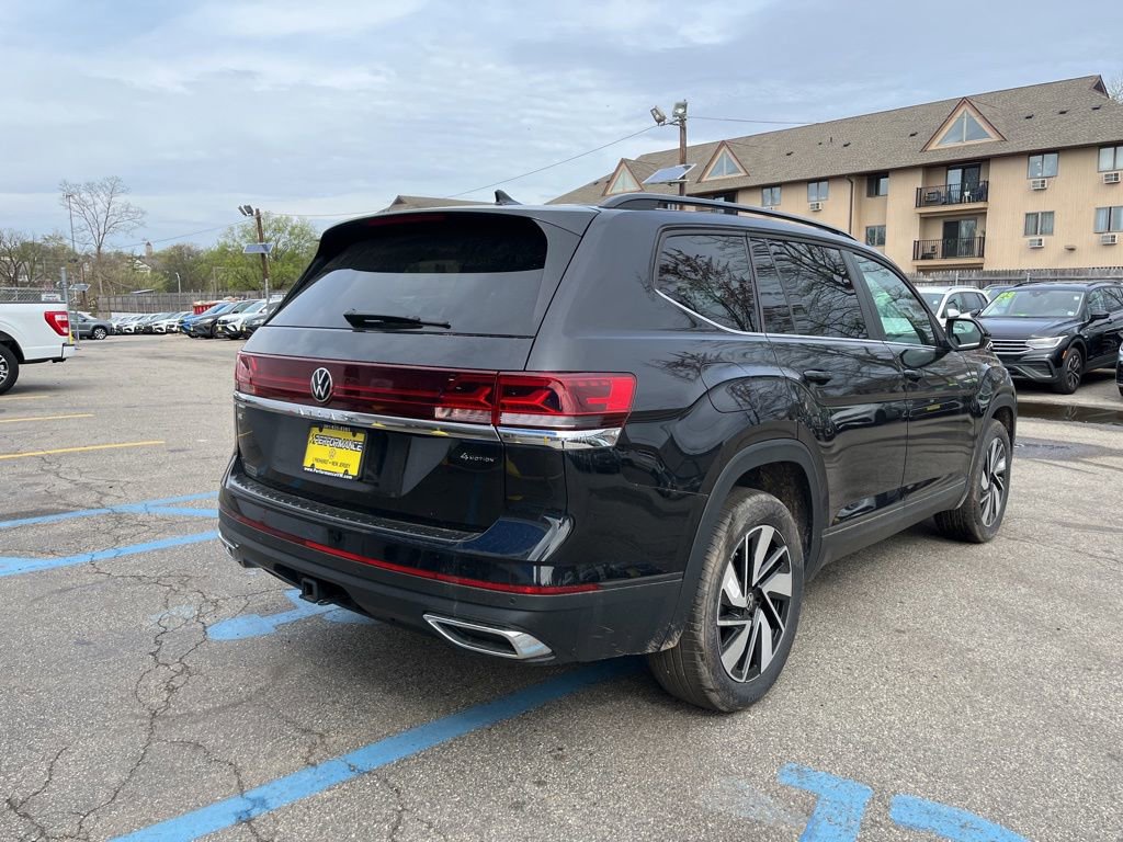 New 2025 Volkswagen Atlas SE AWD/4WD image 5