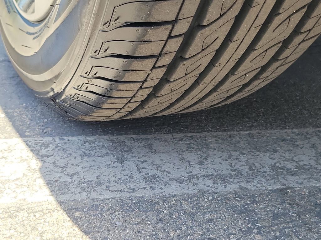 Used 2022 Nissan Sentra SV w/ Trunk Package image 25