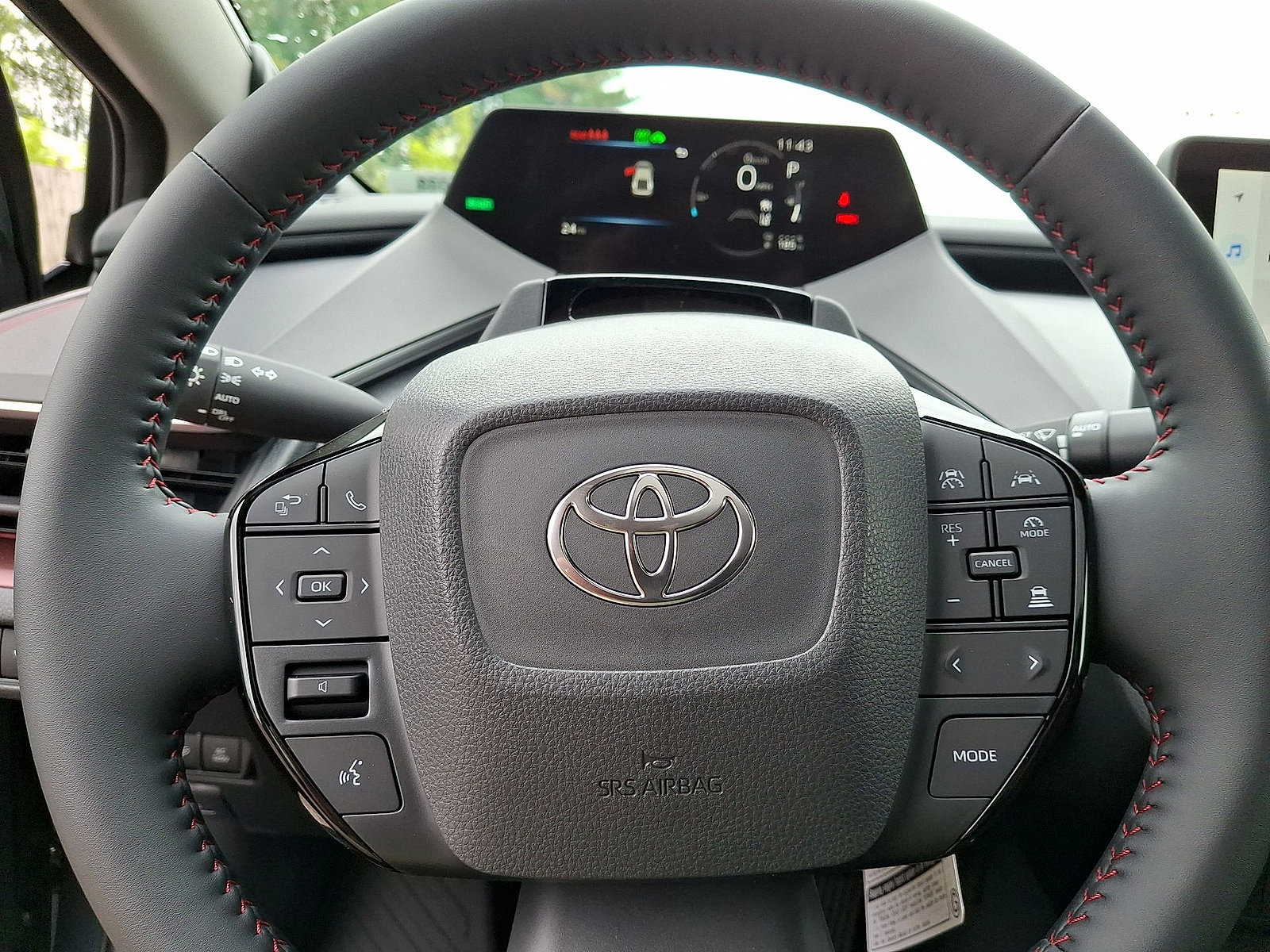New 2026 Toyota Prius Plug-In Hybrid FWD image 17