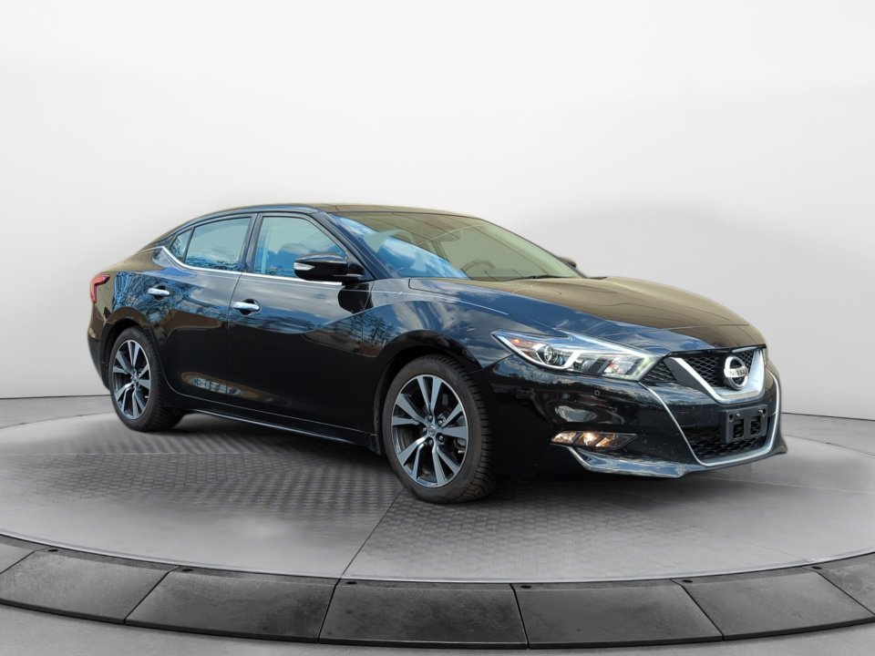 Used 2017 Nissan Maxima Platinum FWD image 1