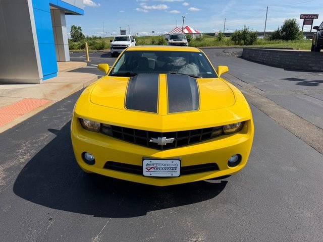 Used 2010 Chevrolet Camaro LT RWD image 3