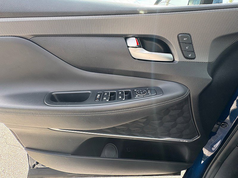 Used 2020 Hyundai Santa Fe Limited image 10