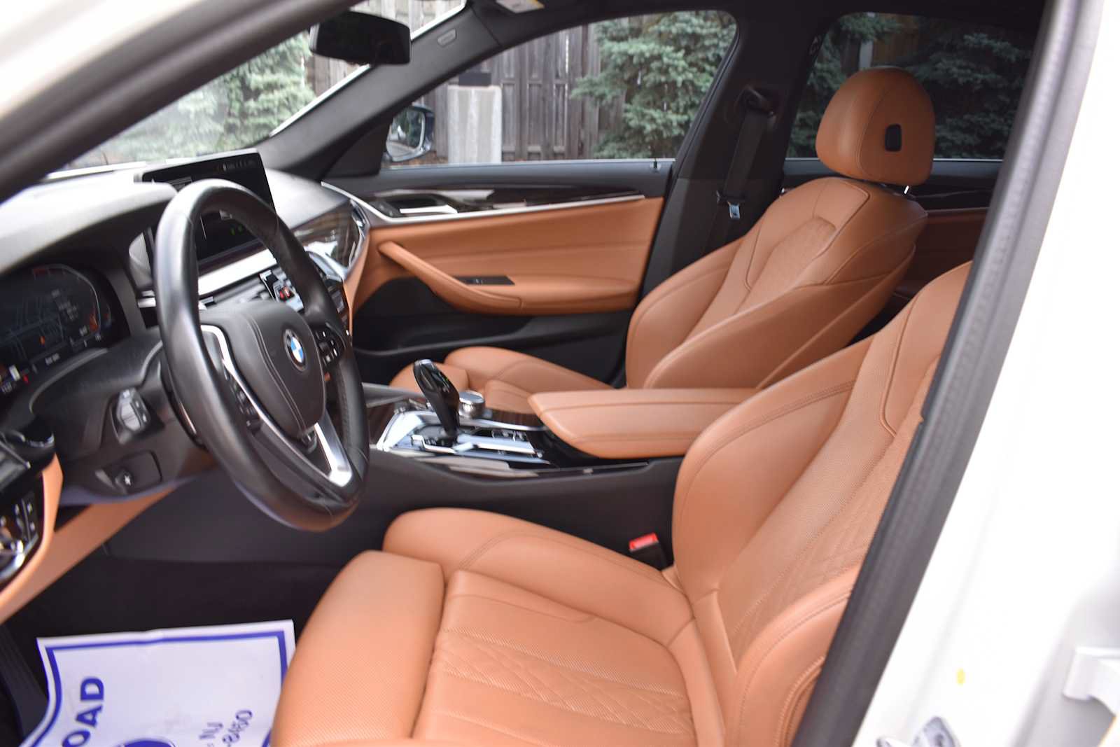 Used 2023 BMW 530i xDrive w/ Convenience Package AWD/4WD image 9