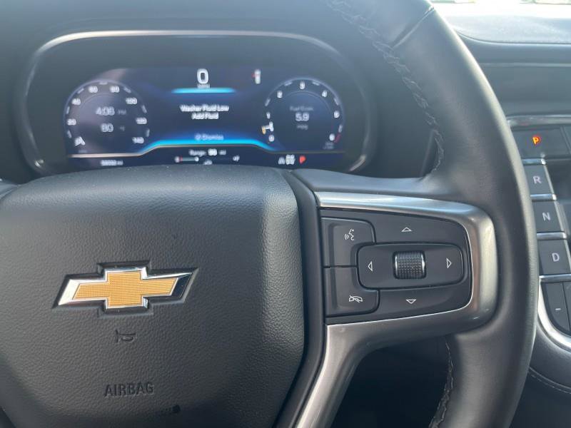 Used 2024 Chevrolet Suburban LT image 25