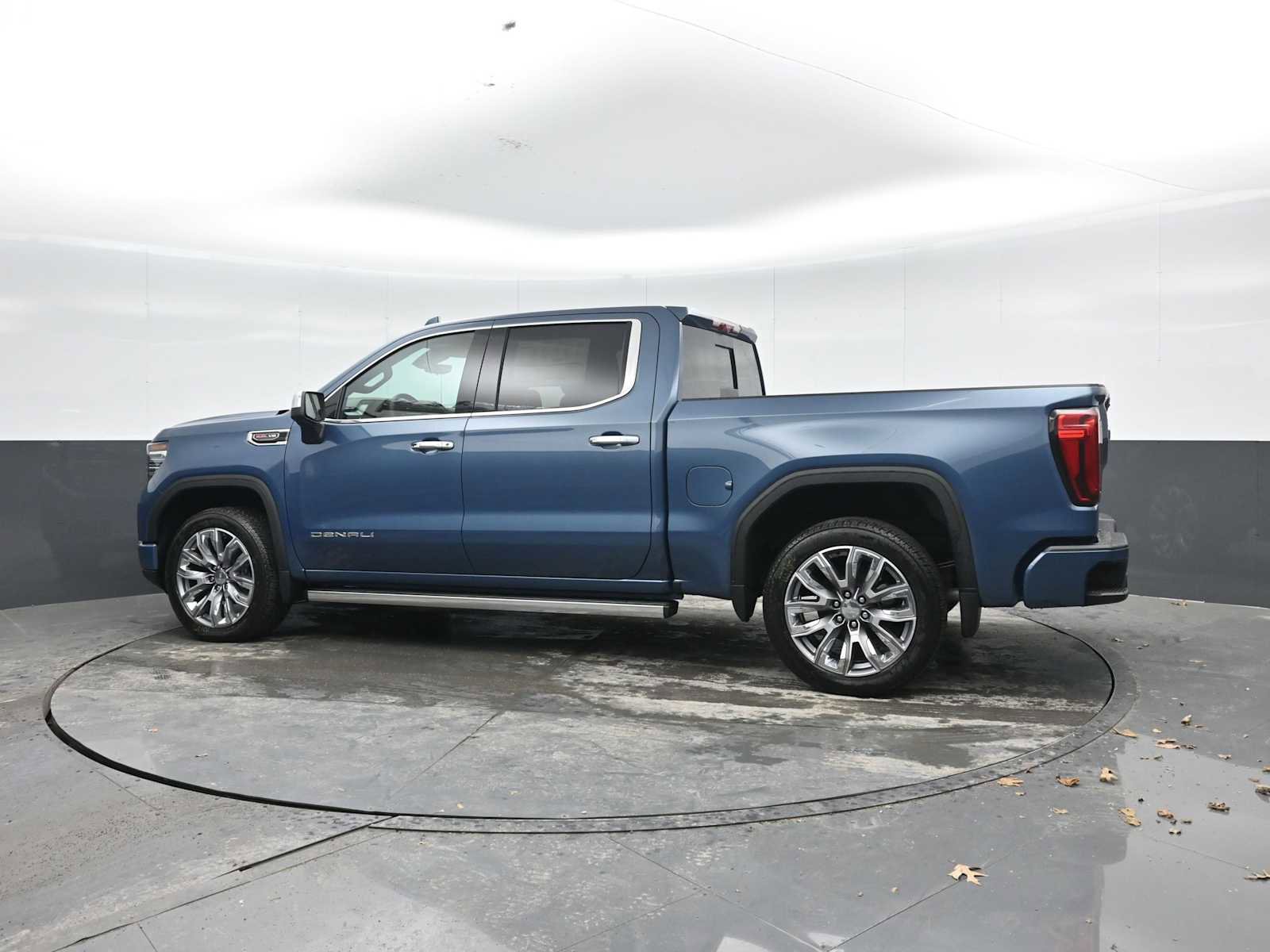 New 2026 GMC Sierra 1500 Denali image 2