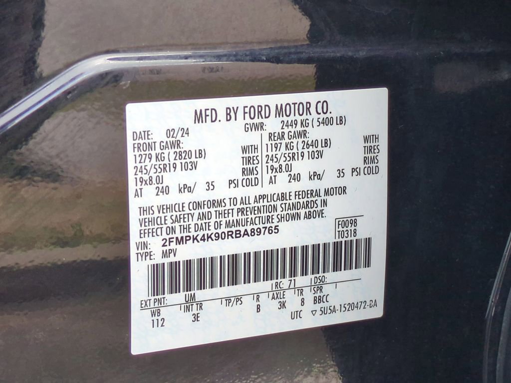 Used 2024 Ford Edge Titanium image 35