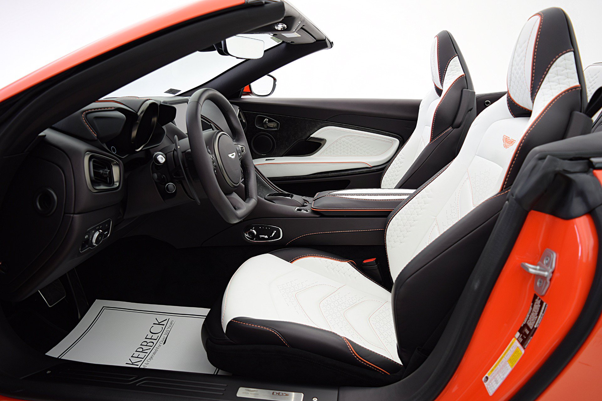 Used 2023 Aston Martin DBS Superleggera Volante RWD image 45