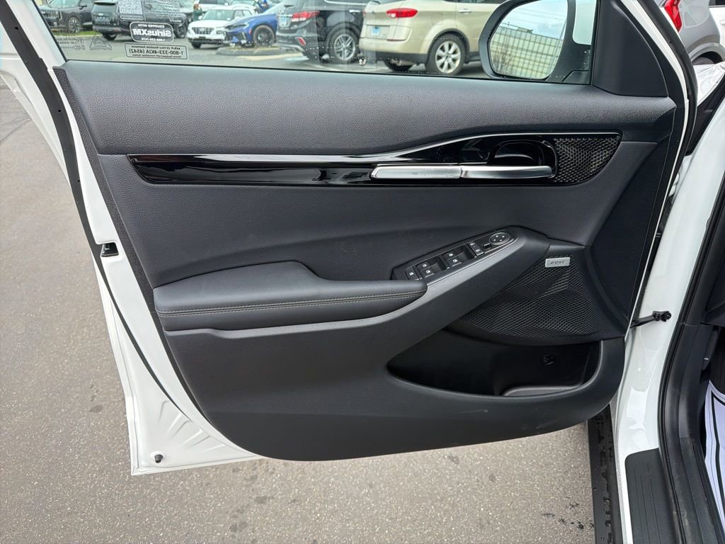 New 2026 Kia Seltos SX image 28