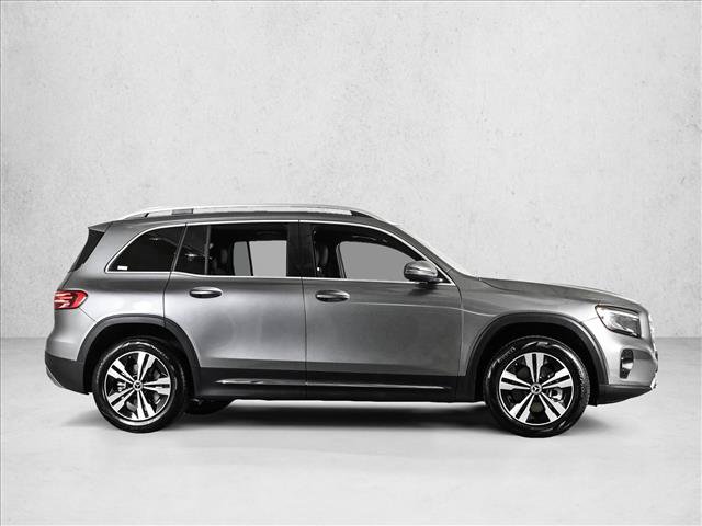 Certified 2026 Mercedes-Benz GLB 250 4MATIC w/ Sun & Sound Package image 4