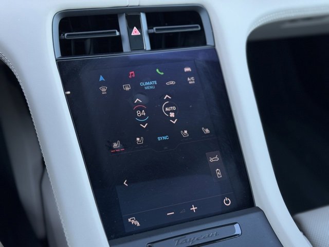 Used 2024 Porsche Taycan 4S image 28
