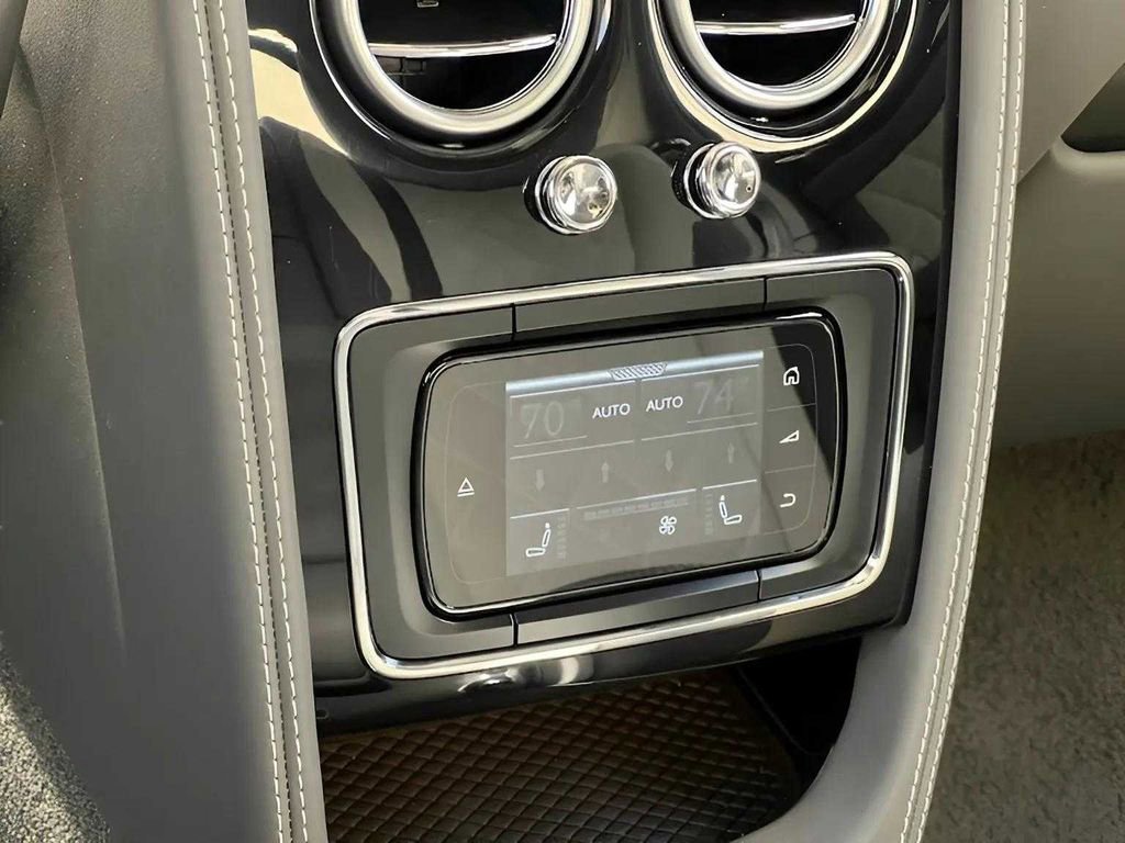 Used 2018 Bentley Flying Spur S V8 image 36
