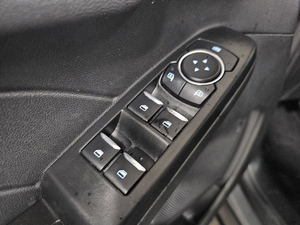 Used 2025 Ford Escape ST-Line image 28