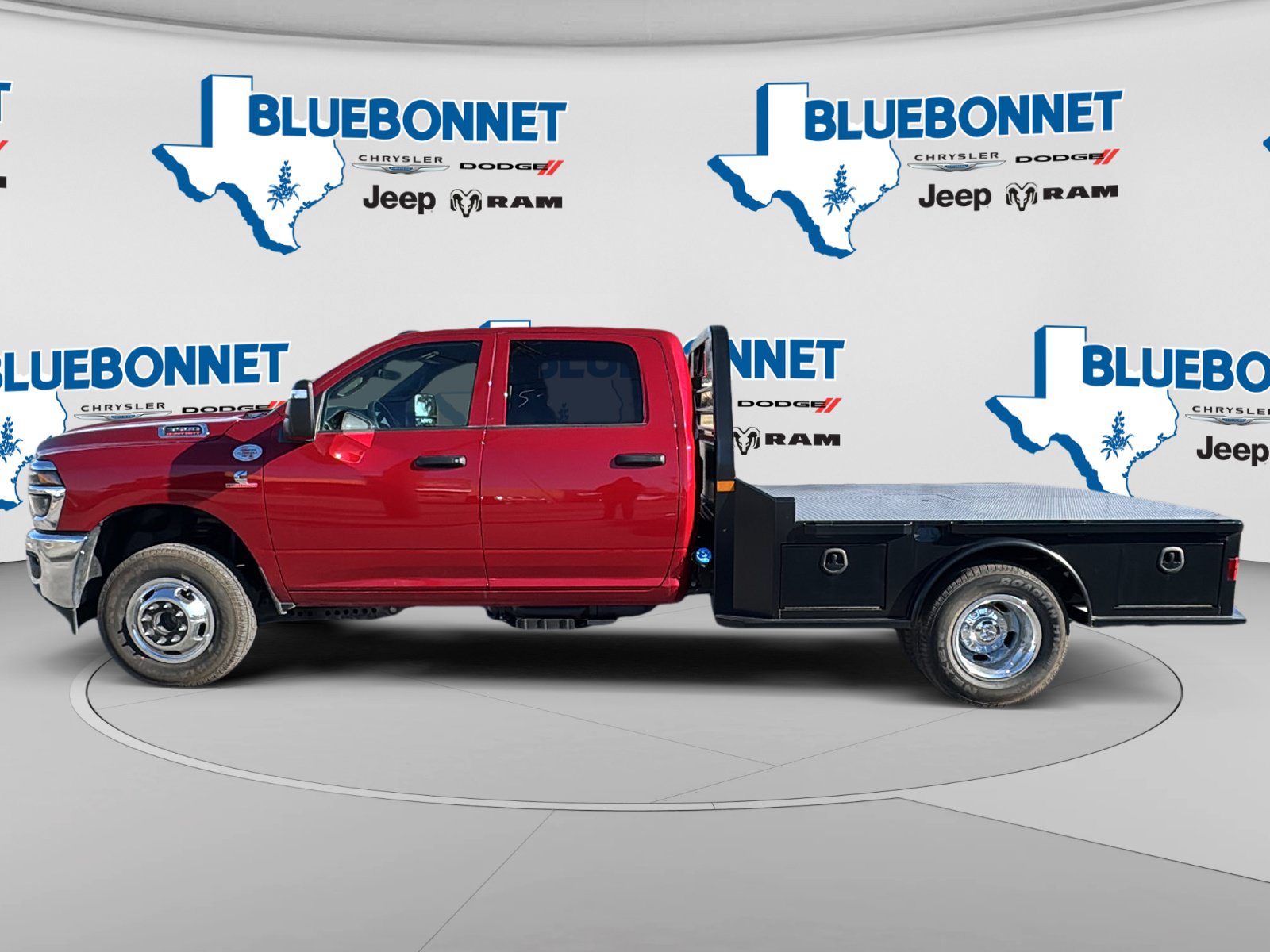 New 2026 RAM 3500 Tradesman w/ Chrome Appearance Group A AWD/4WD image 8