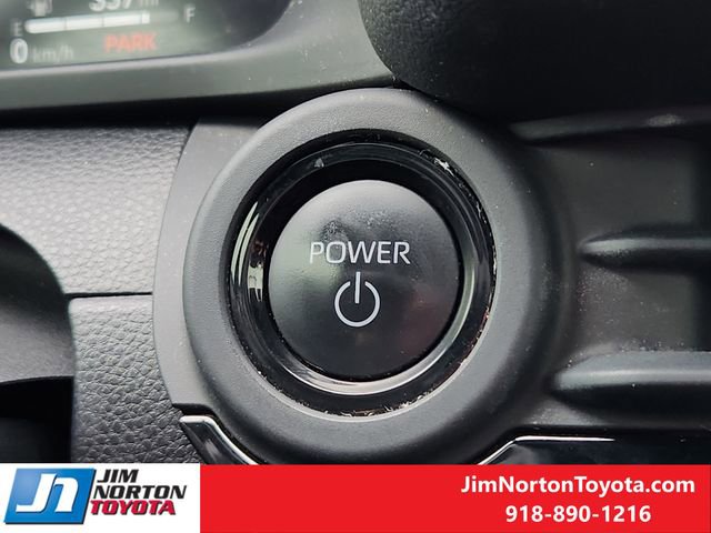 Used 2023 Toyota Crown AWD/4WD image 25