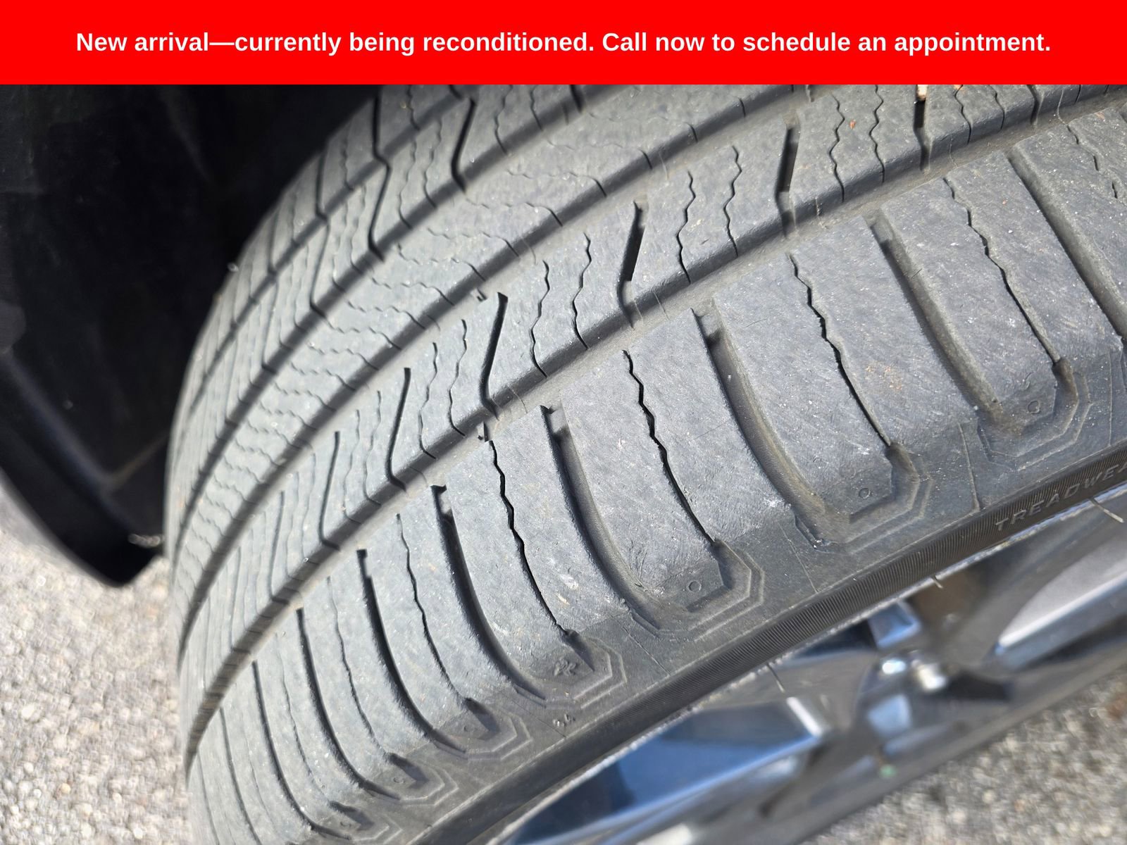 Used 2018 Ford Fusion SE w/ Equipment Group 201A image 9