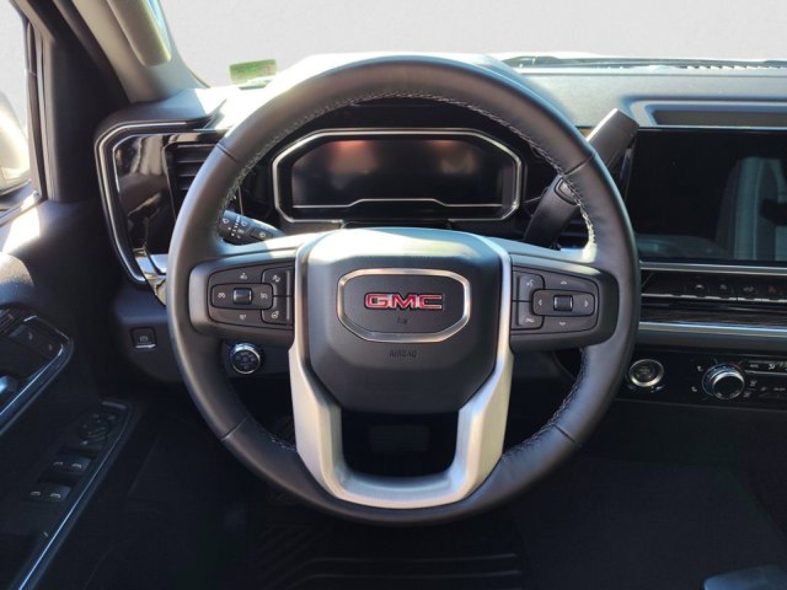 Used 2023 GMC Sierra 1500 Elevation AWD/4WD image 15