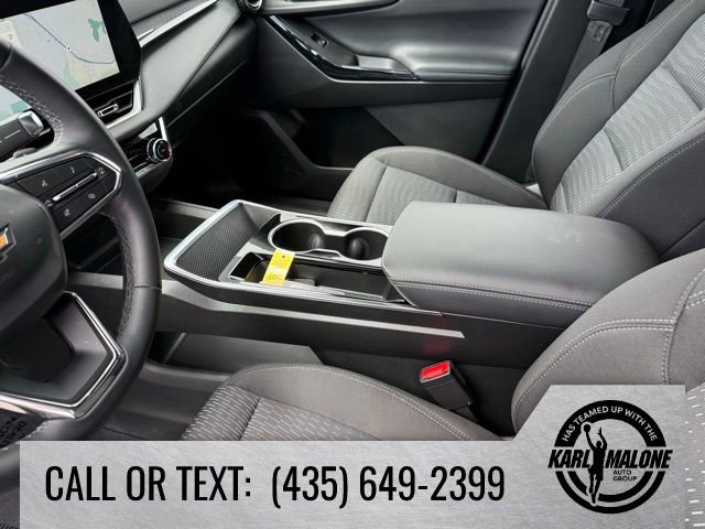 Used 2025 Chevrolet Equinox LT AWD/4WD image 23