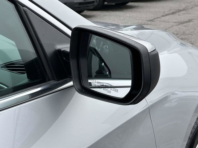 Used 2022 Chevrolet Malibu LT image 28