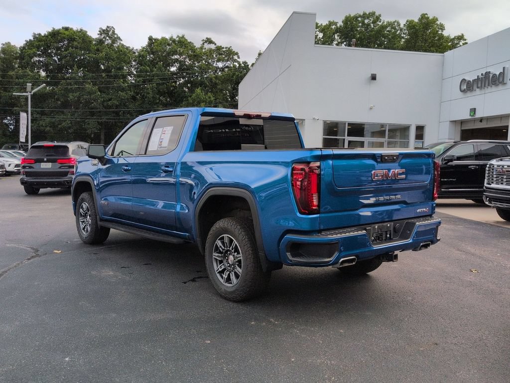 Certified 2024 GMC Sierra 1500 AT4 w/ Technology Package AWD/4WD image 7