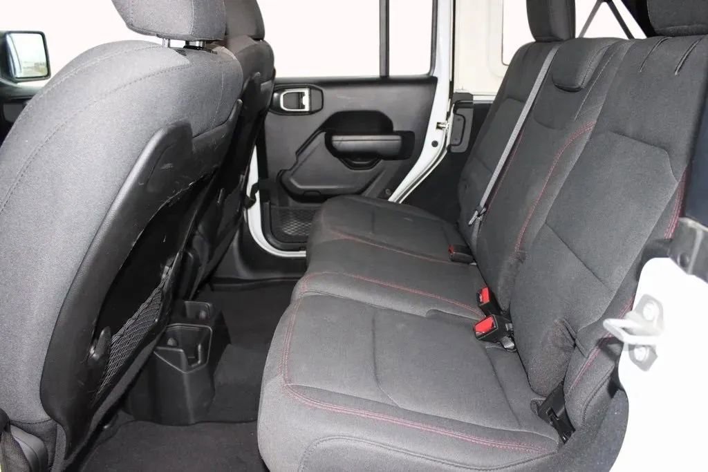 Used 2024 Jeep Wrangler Unlimited Rubicon image 26