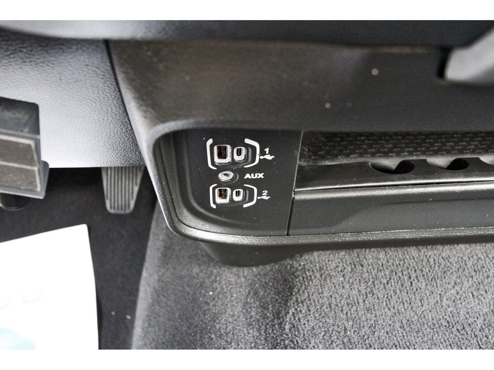 Used 2025 RAM 2500 Tradesman AWD/4WD image 30