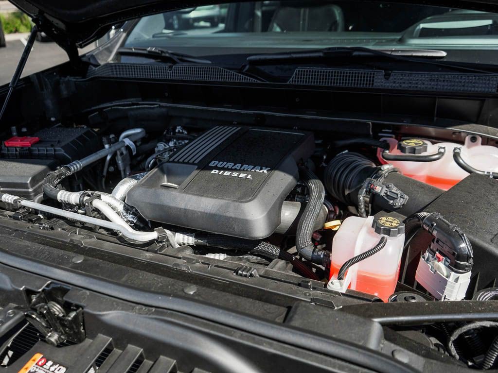 New 2026 Chevrolet Silverado 1500 High Country w/ Midnight Edition AWD/4WD image 7
