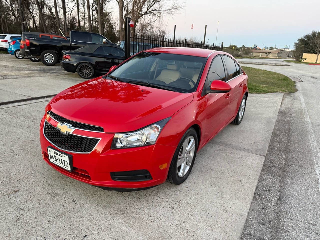 Used 2014 Chevrolet Cruze Diesel image 2
