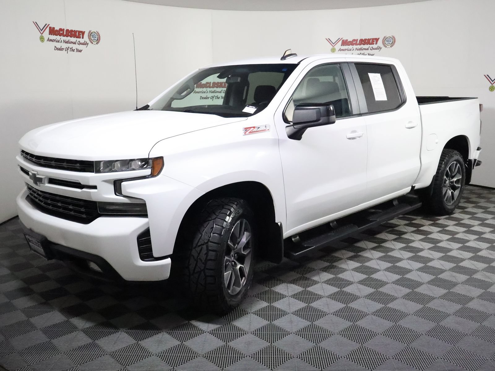 Used 2019 Chevrolet Silverado 1500 RST AWD/4WD image 16