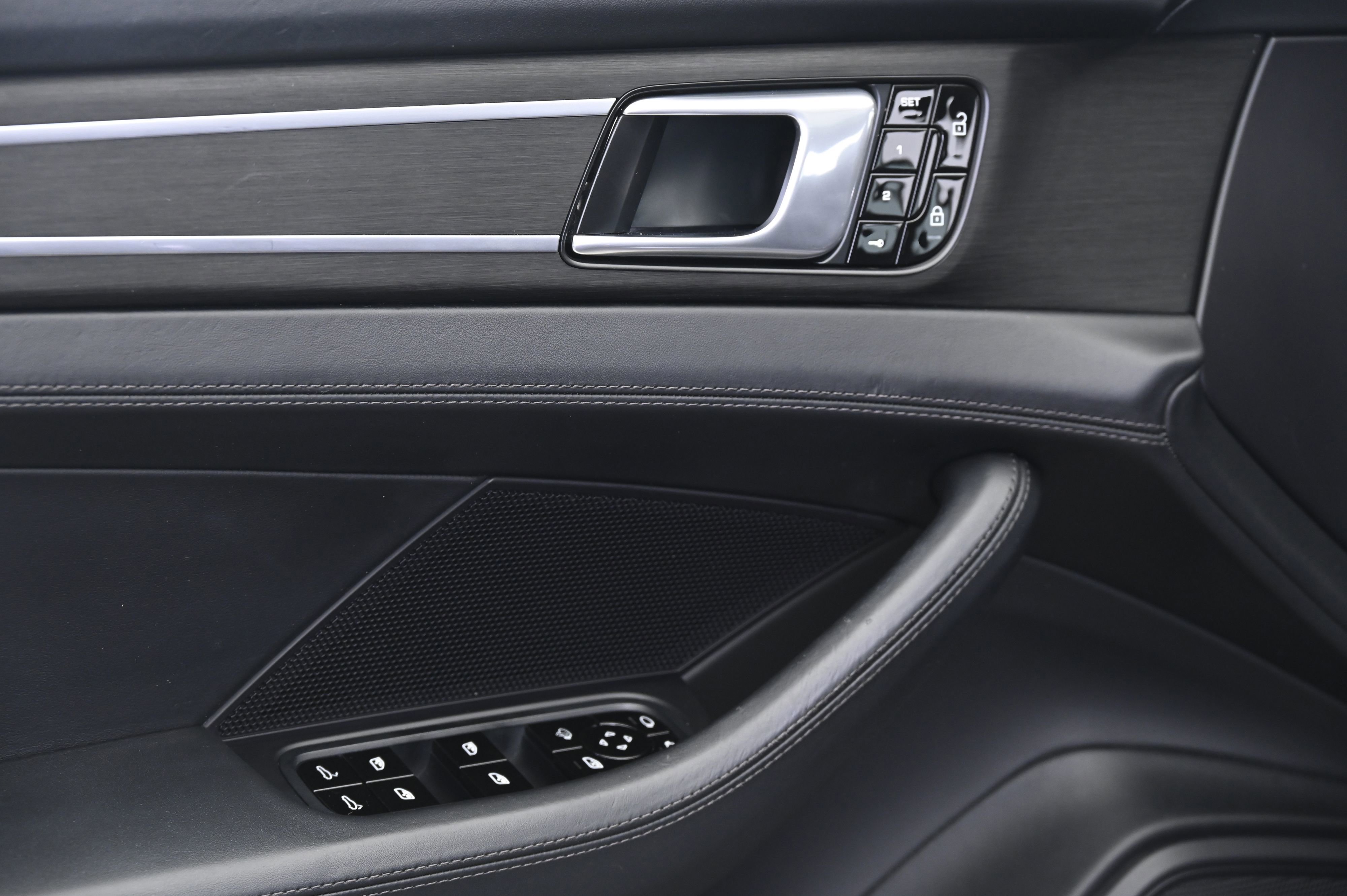 Certified 2020 Porsche Panamera GTS image 27