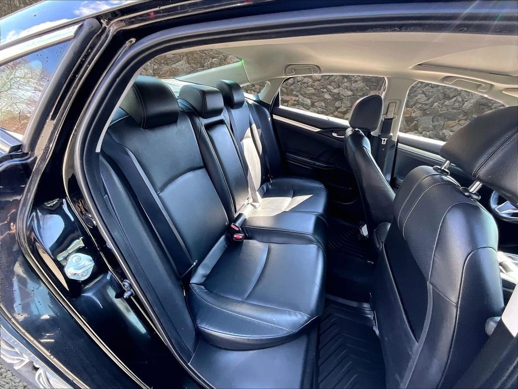 Used 2018 Honda Civic EX-L image 24