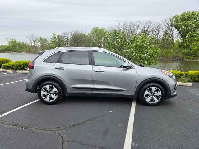 Used 2022 Kia Niro LX FWD image 5