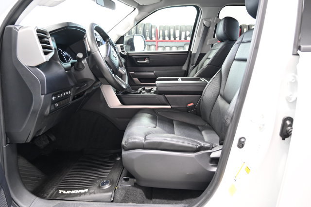 Used 2023 Toyota Tundra SR5 w/ SR5 Convenience Package AWD/4WD image 11
