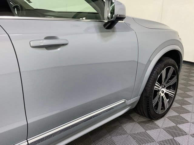 Certified 2025 Volvo XC90 T8 Plus AWD/4WD image 7