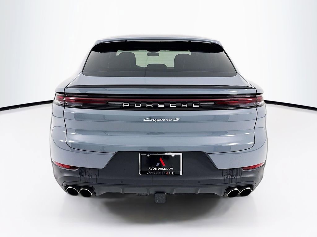 Certified 2026 Porsche Cayenne S AWD/4WD image 10