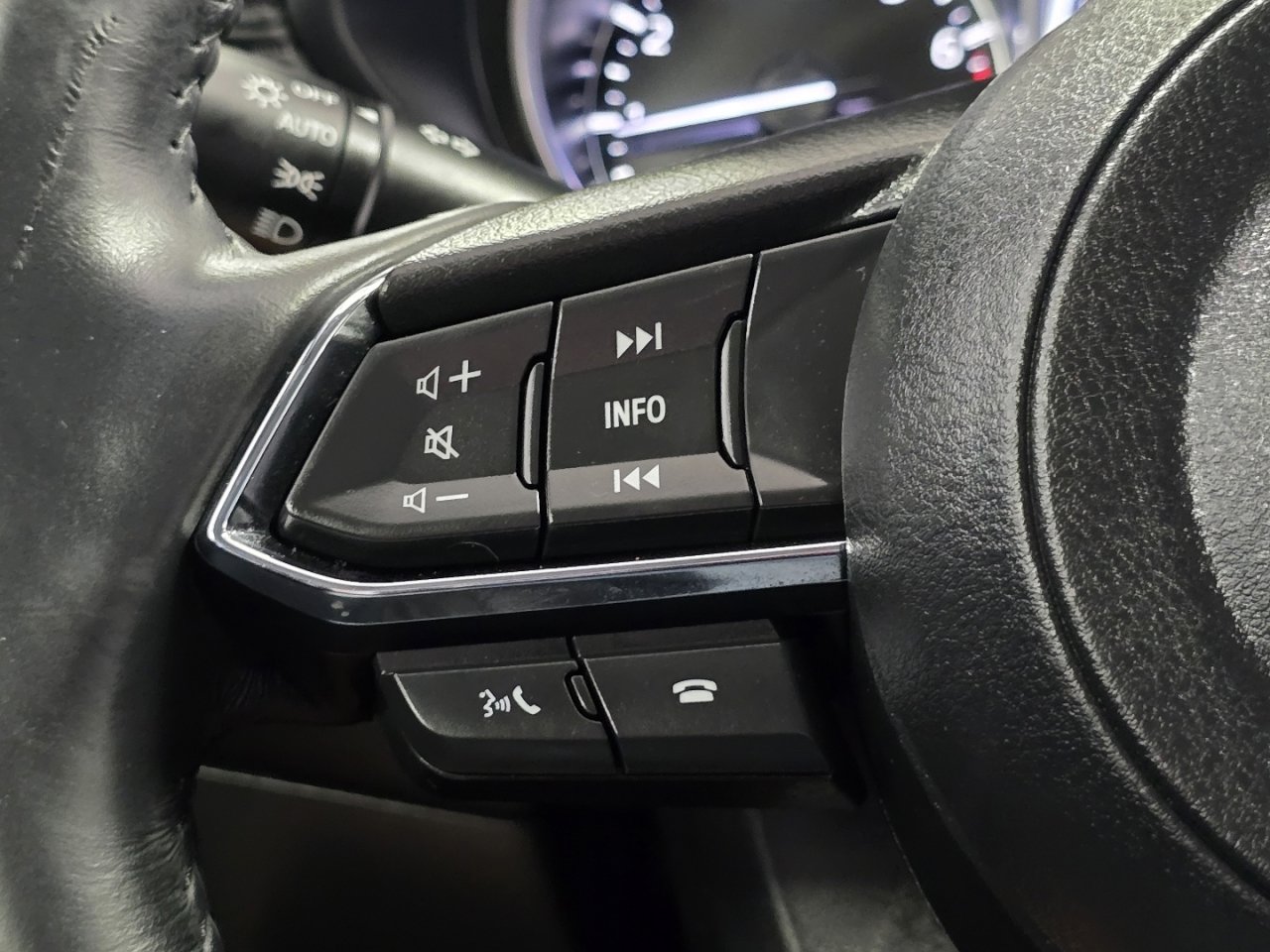 Used 2023 MAZDA CX-5 AWD 2.5 S w/ Select Package image 33