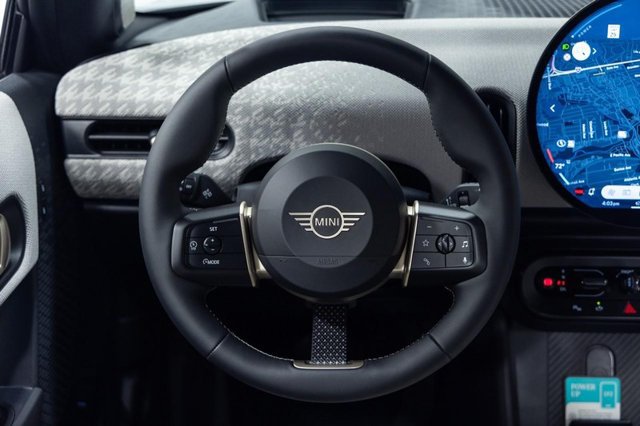 Certified 2026 MINI Cooper S FWD image 12