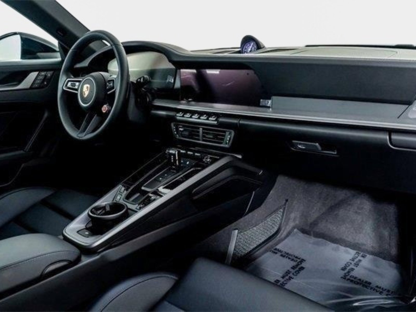 Used 2025 Porsche 911 Carrera RWD image 31