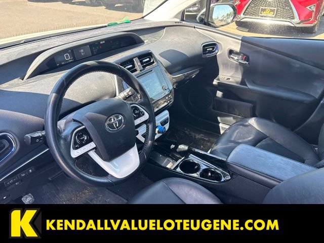 Used 2018 Toyota Prius Three Touring FWD image 12