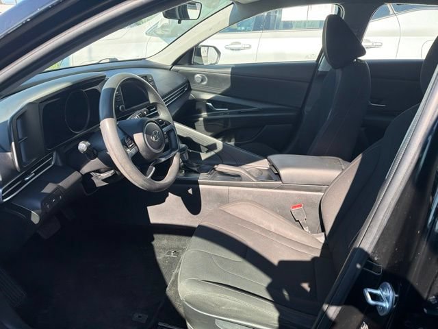 Used 2023 Hyundai Elantra SEL FWD image 10