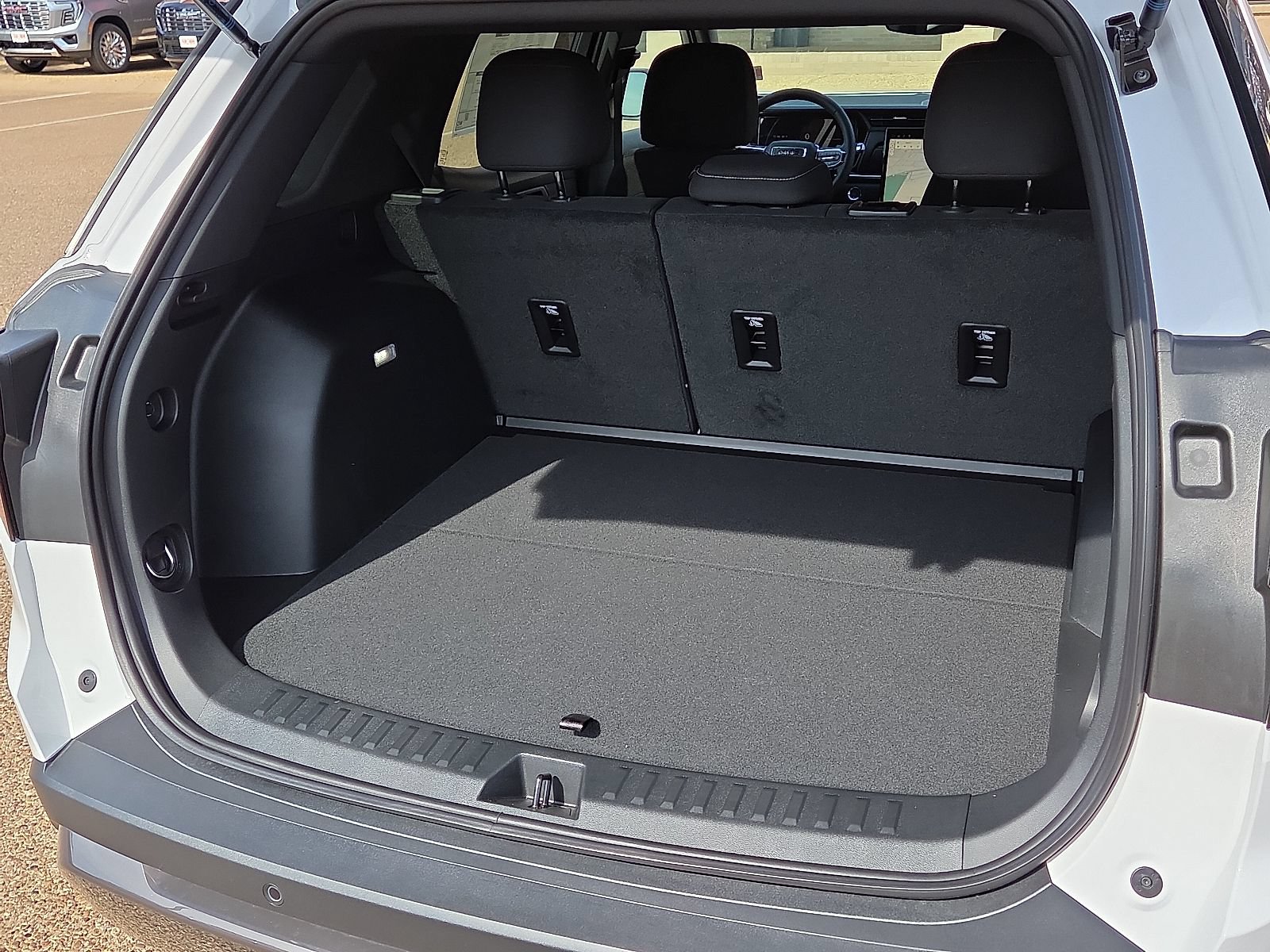 New 2027 GMC Terrain Elevation AWD/4WD image 9