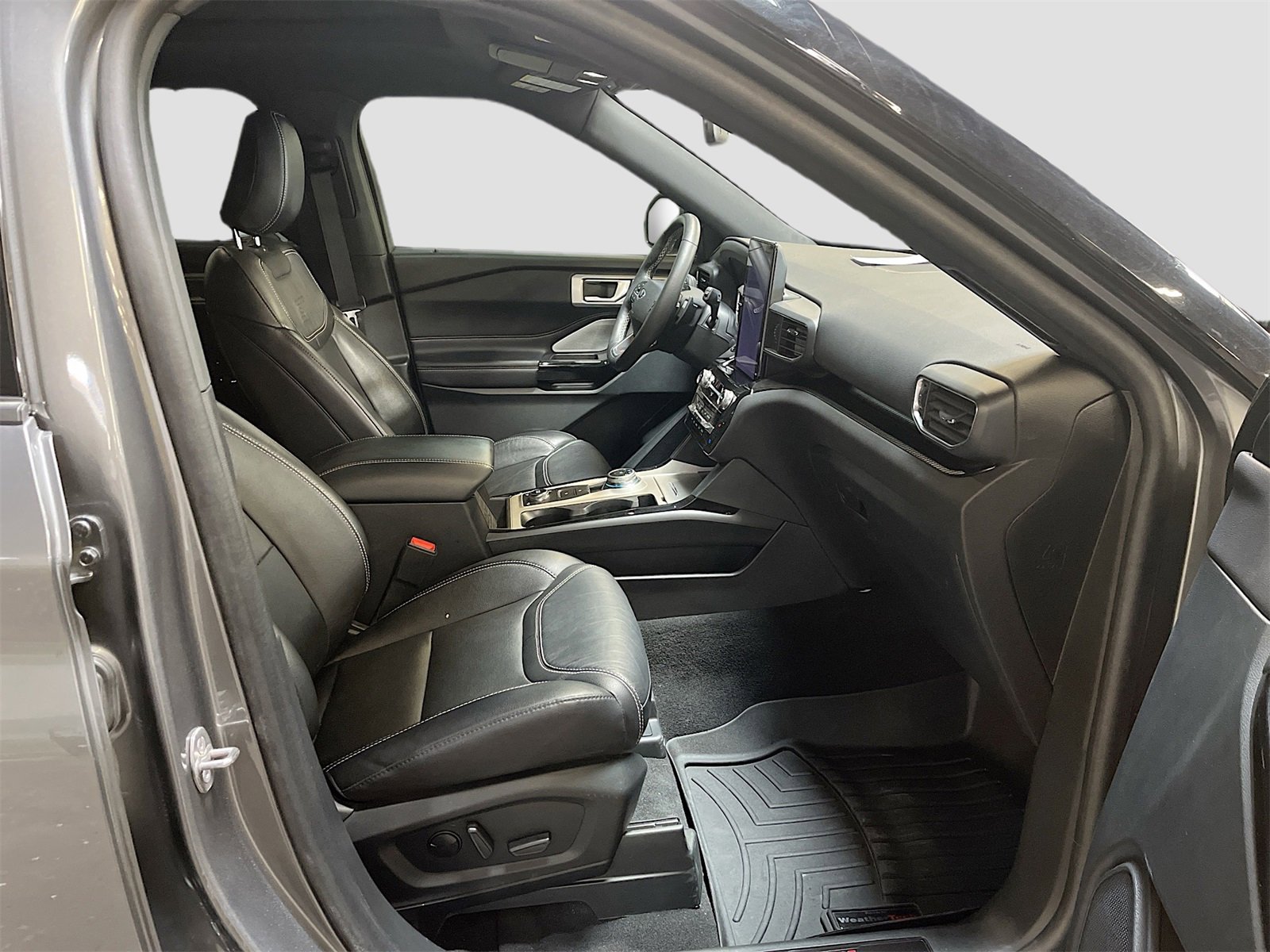 Used 2024 Ford Explorer ST w/ Equipment Group 401A image 30