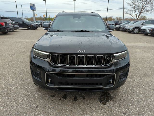Used 2021 Jeep Grand Cherokee L Overland w/ Advanced Protech Group III AWD/4WD image 8