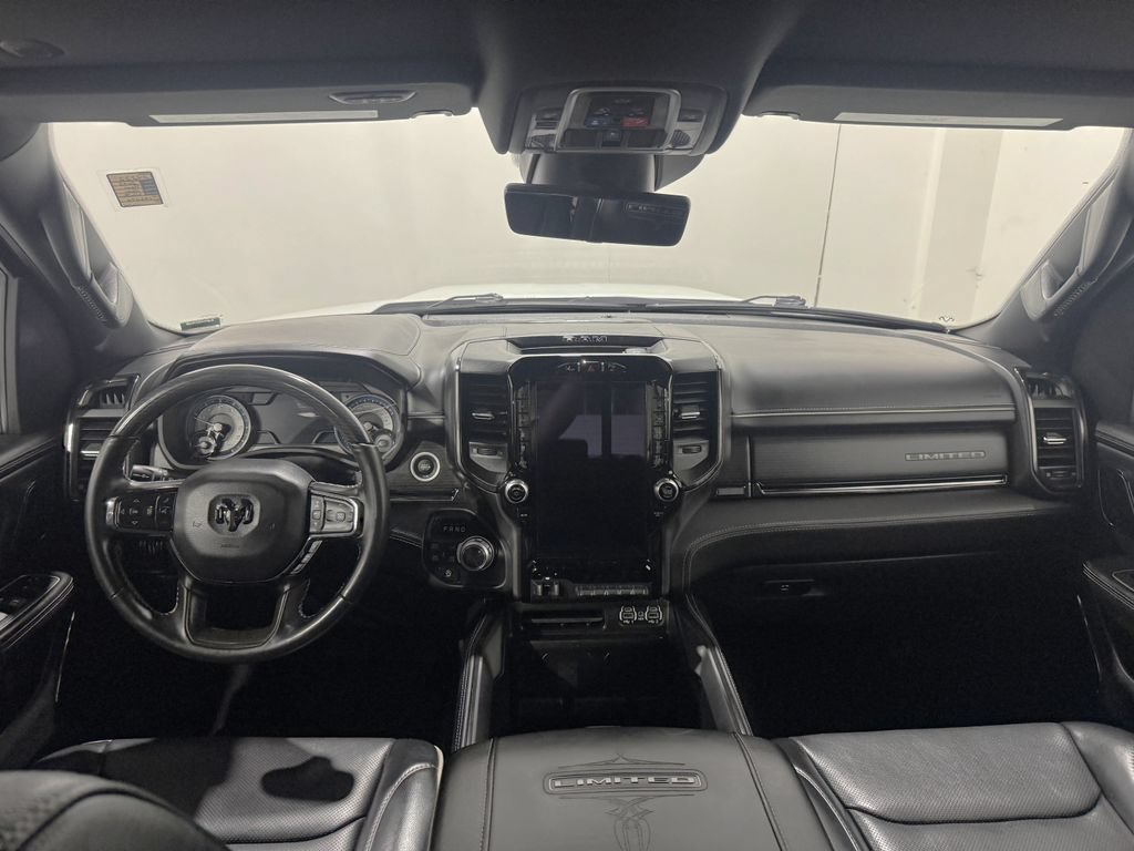 Used 2022 RAM 1500 Limited AWD/4WD image 3