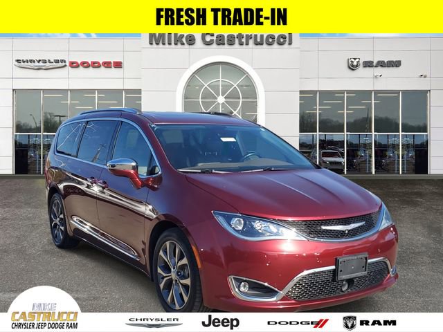 Used 2017 Chrysler Pacifica Limited w/ Advanced Safetytec Group