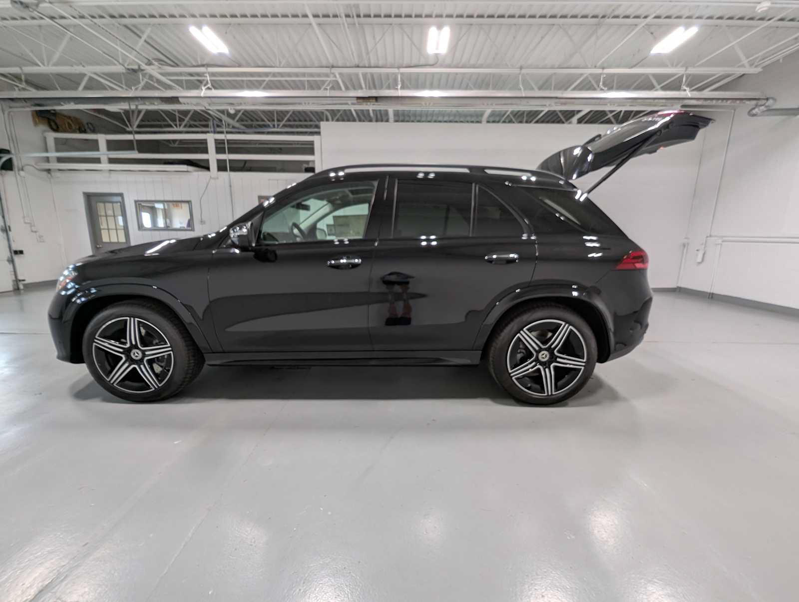 New 2026 Mercedes-Benz GLE 450 4MATIC image 10