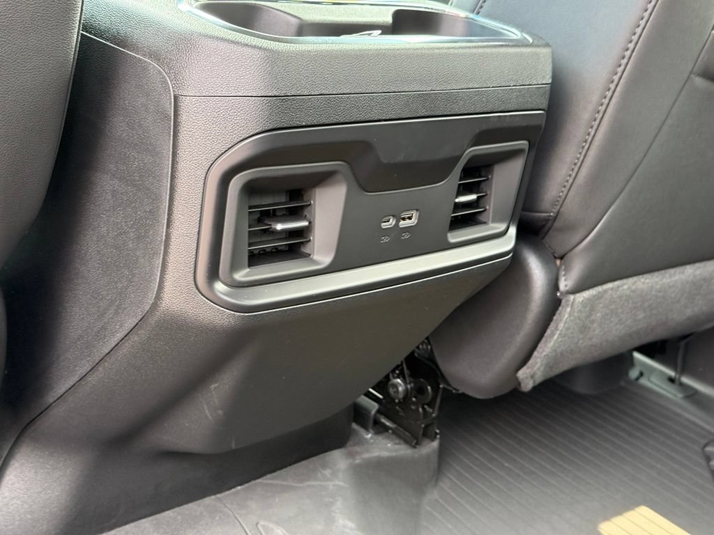 New 2026 Chevrolet Silverado 1500 LT w/ Z71 Off-Road Package AWD/4WD image 25