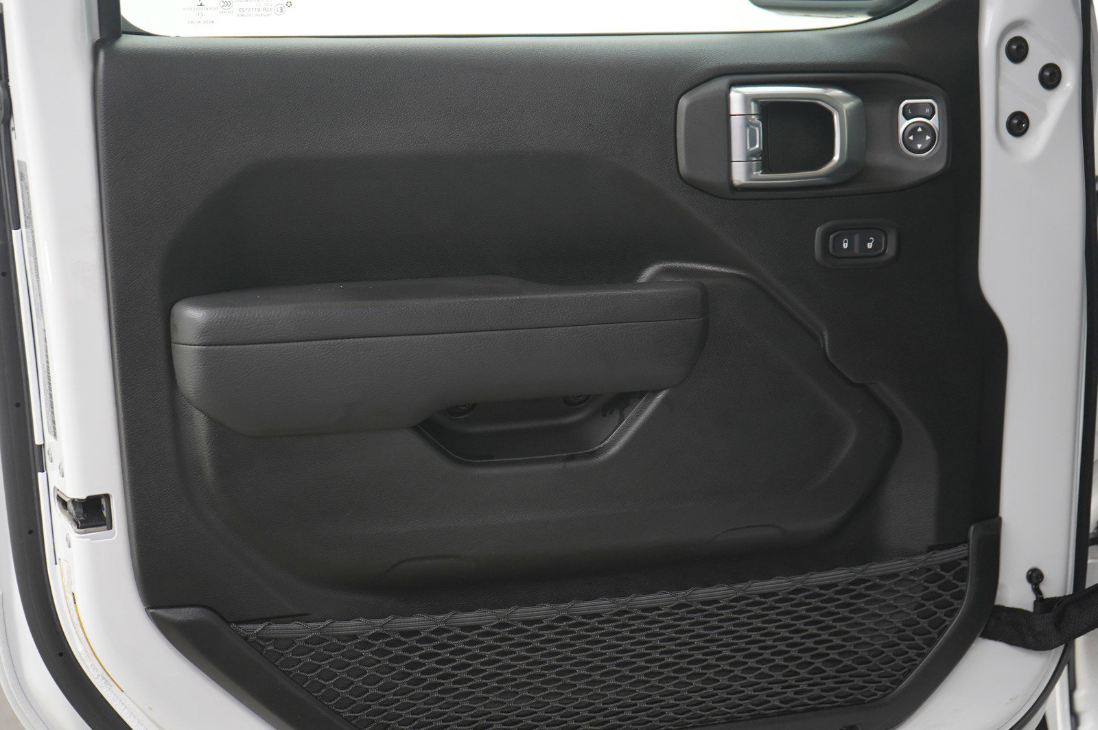 Used 2022 Jeep Wrangler Sport S image 19