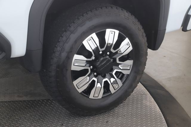 Used 2026 GMC Sierra 2500 Denali w/ Technology Package image 14