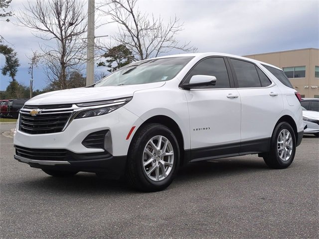 Used 2022 Chevrolet Equinox LT image 2